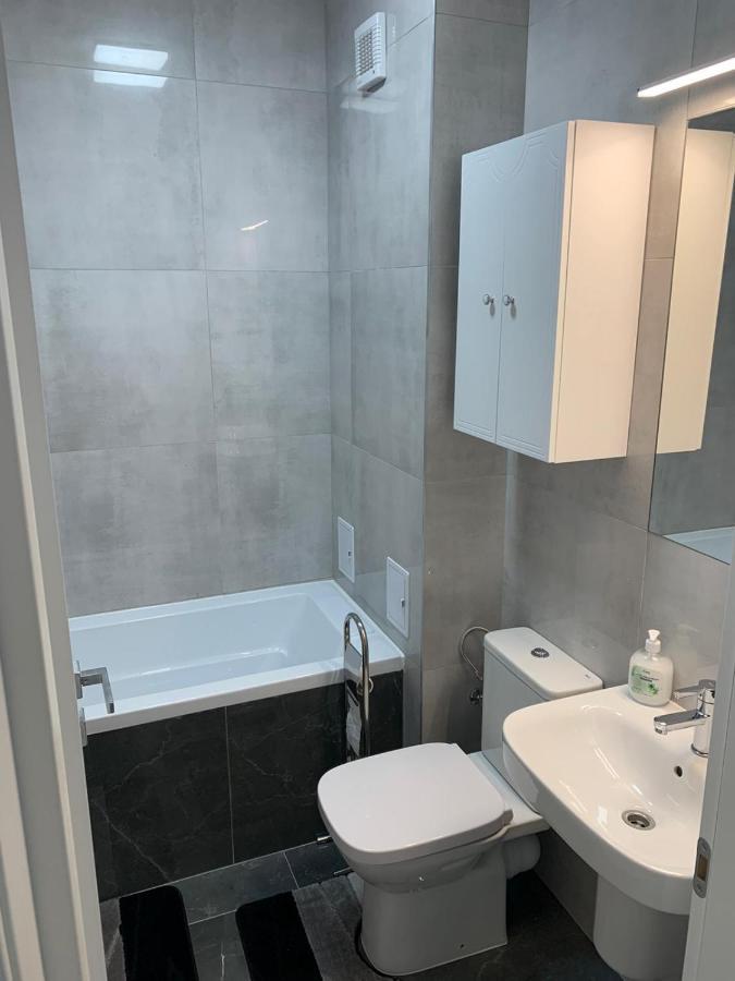 Apartament 2 Camere Prima Nufaru Oradea Ngoại thất bức ảnh