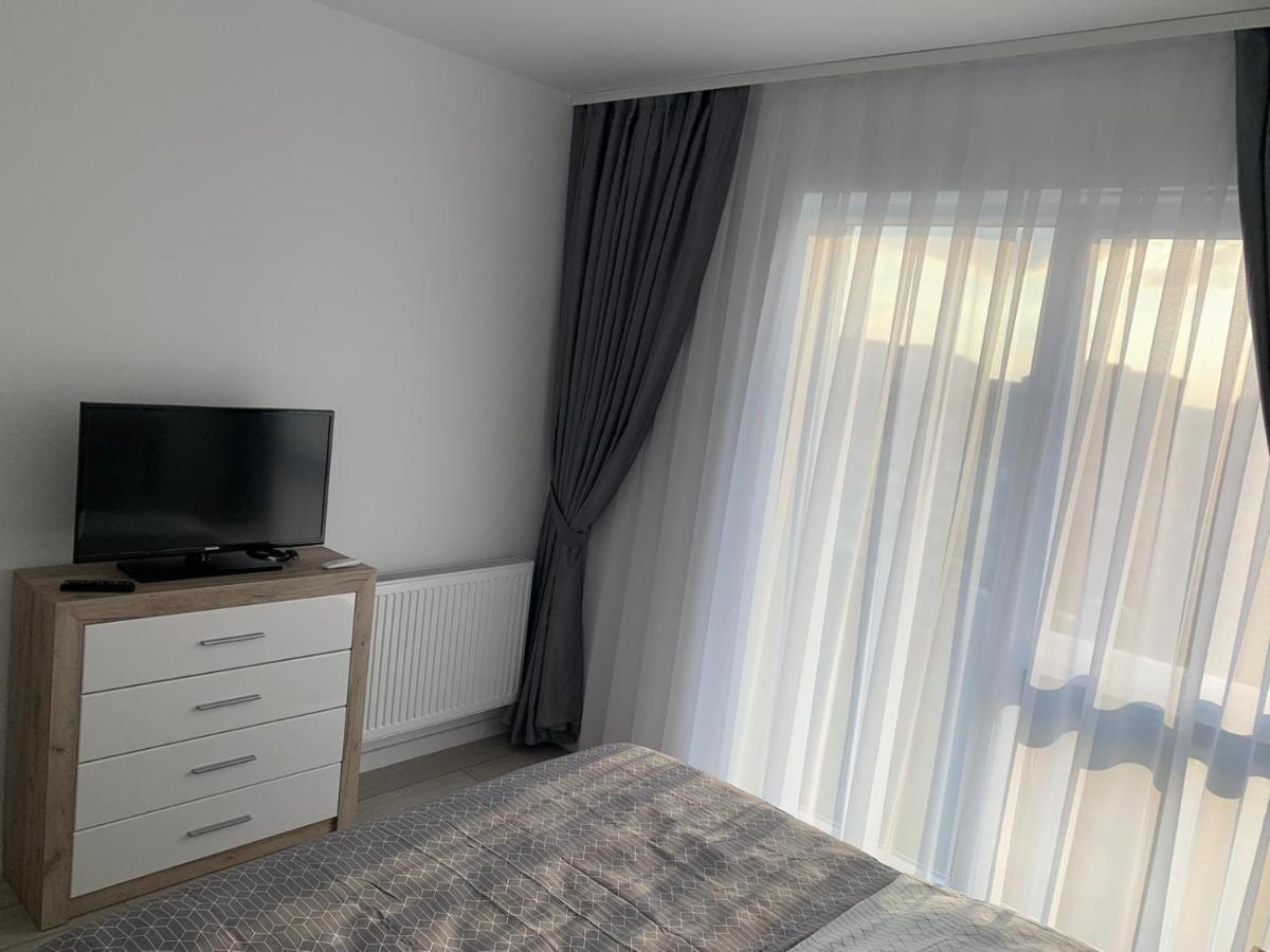 Apartament 2 Camere Prima Nufaru Oradea Ngoại thất bức ảnh